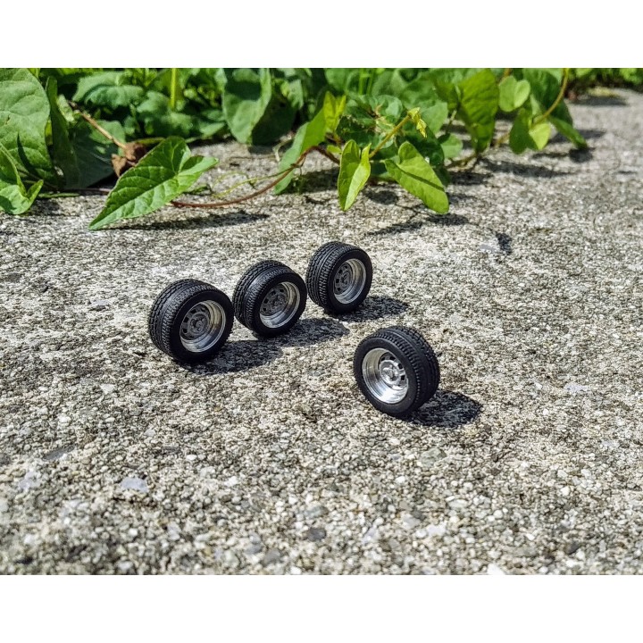 Jantes en alu avec insert en résine - Ech. 1:43 - ø10.20 mm