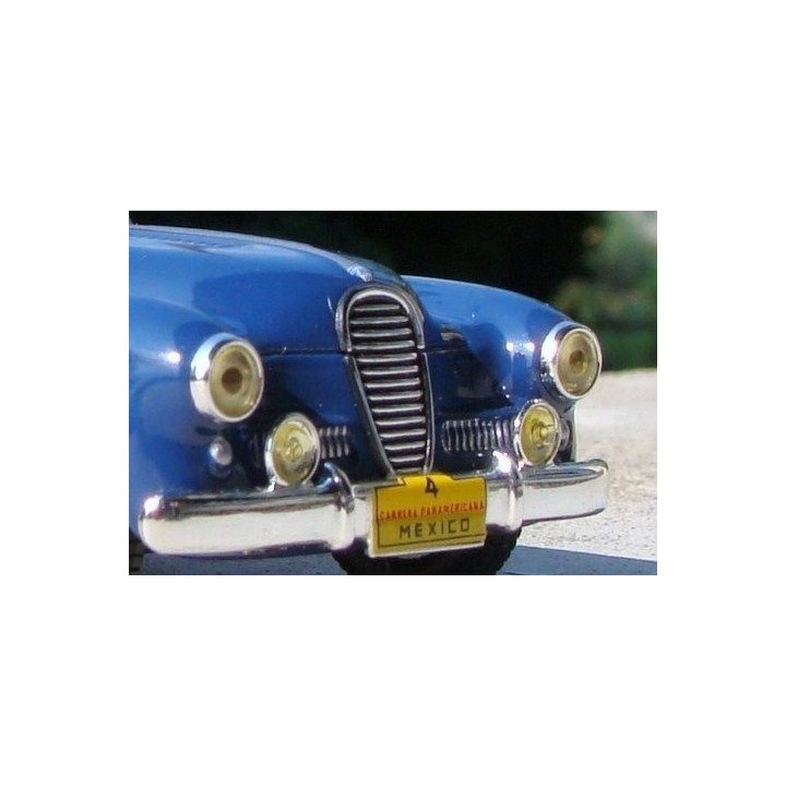 2 Plaques de Rallye - Metal - 10.80 x 4.80 mm - Ech 1:43