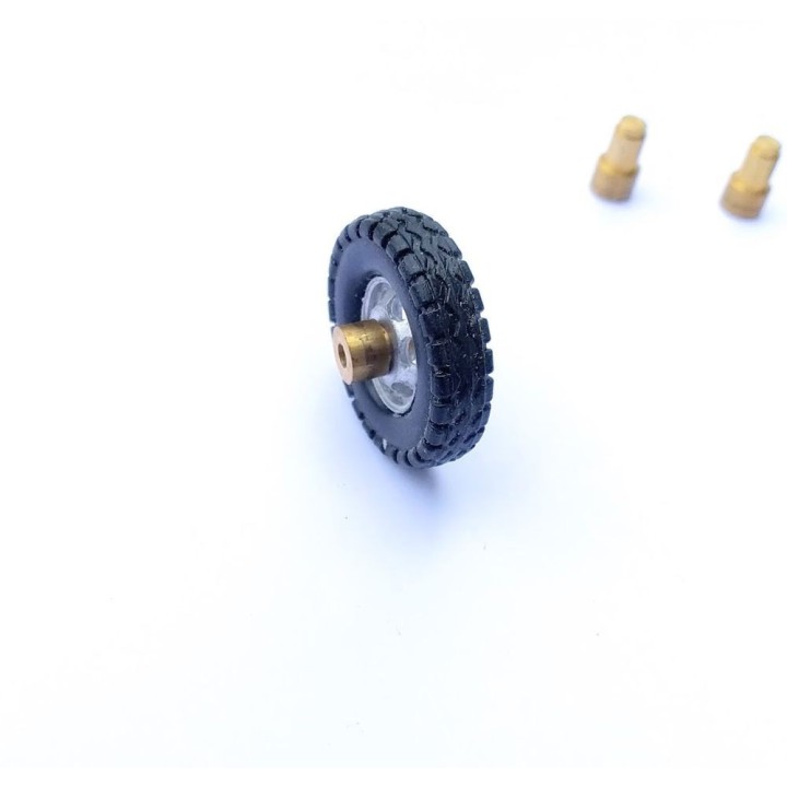 6 moyeux pour roues de camion - L... | VoituresMiniatures.fr