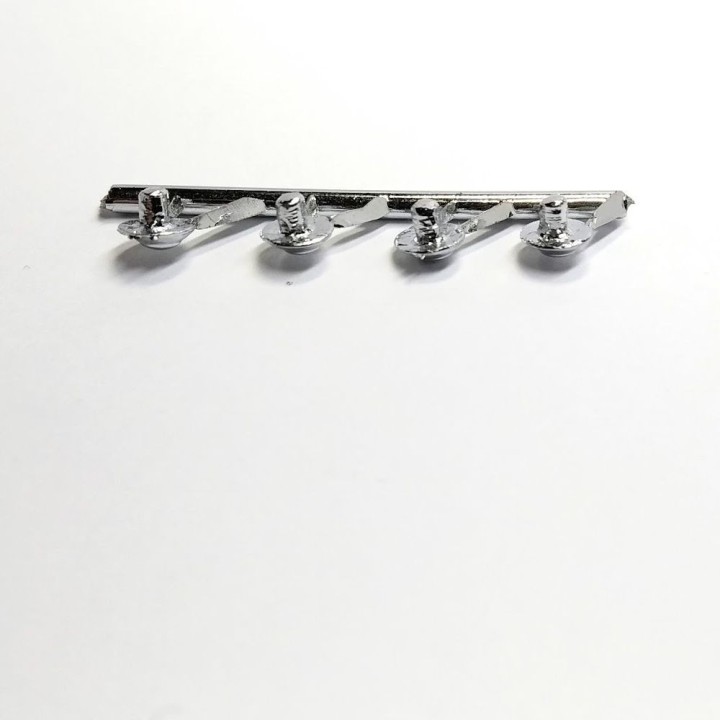 Inserts de roue Renault 4CV 1/43 white metal - Artisan 43