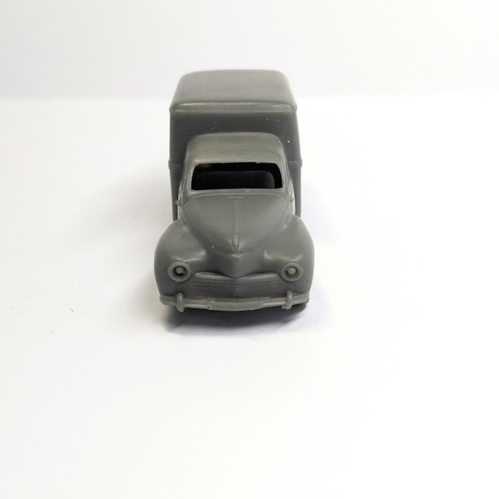 Carrosserie Peugeot Utilitaire en 2 parties - Résine - 5cm - VM