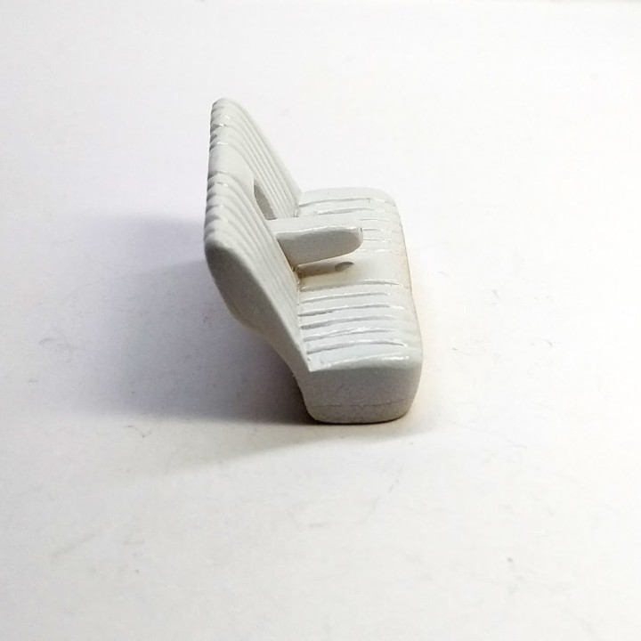 Banquette en résine accoudoir ouvert - Blanc - 1:43 - Artisans43