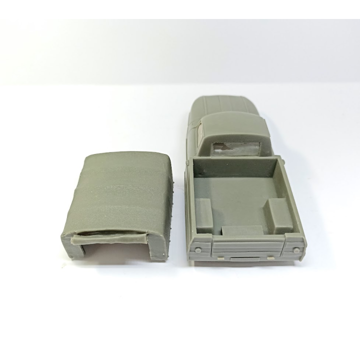 Kit Panhard Dyna Z Pick-up Bâchée 1:43 en résine