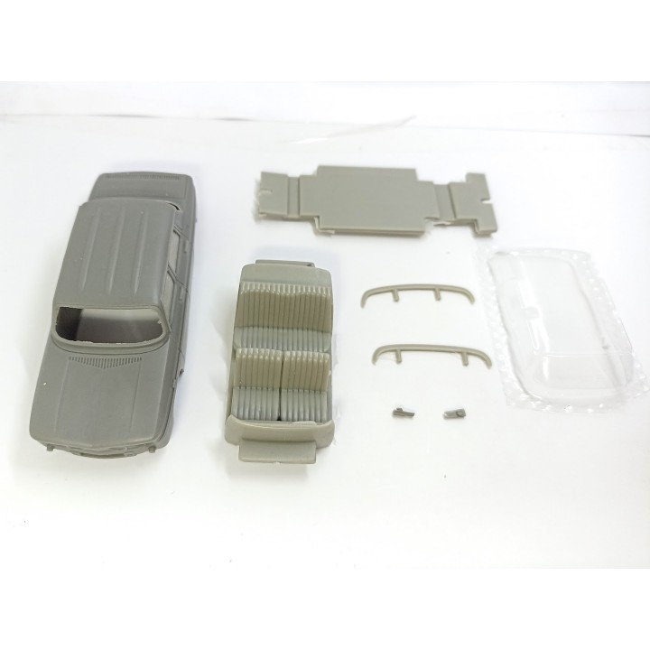 Incomplet : Kit R8 Surbaissée - 1:43 - Ministyle