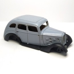 Carrosserie en l'état : Peugeot 301 D Berline - 1:43