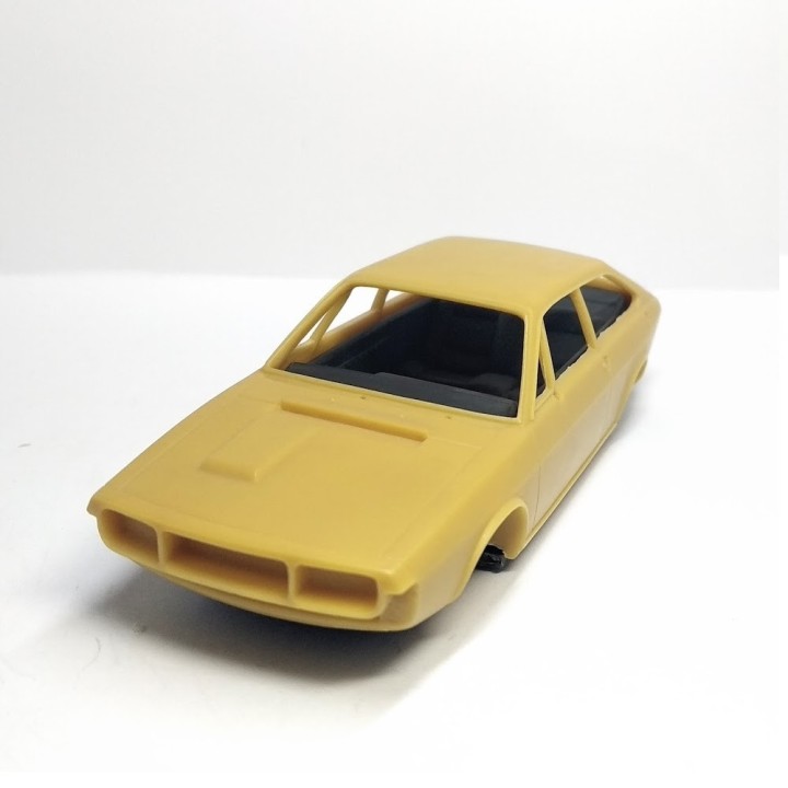 Incomplet : Kit Renault 15 - Résine - 1:43