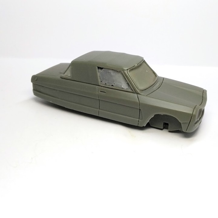 Incomplet : Citroën AMI 8 Cab (Fermée) - Résine - 1:43