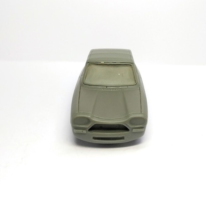 Incomplet : Citroën AMI 8 Cab (Fermée) - Résine - 1:43