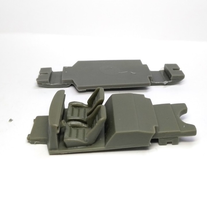Incomplet : Citroën AMI 8 Cab (Fermée) - Résine - 1:43
