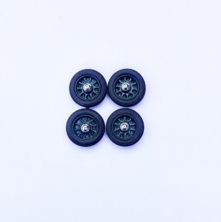 PANHARD - 4 roues complètes - Vert  - Ech 1:43