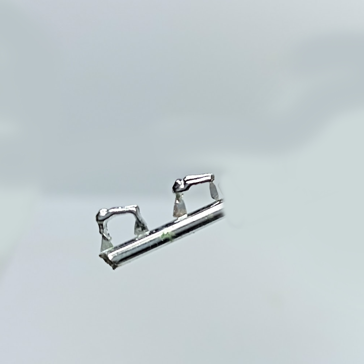 2 poignées de porte - Longueur 4.60 mm - White Metal Chromé - 1:43