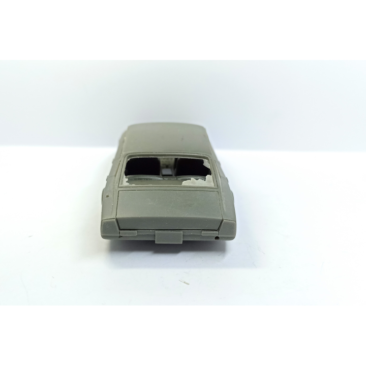 Incomplet : Kit Monica Berline 4 Portes - 1:43 - Ministyle