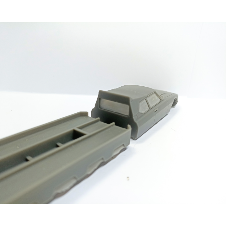 Incomplet : Kit Citroën SM Tissier Porte Auto - Résine - 1:43