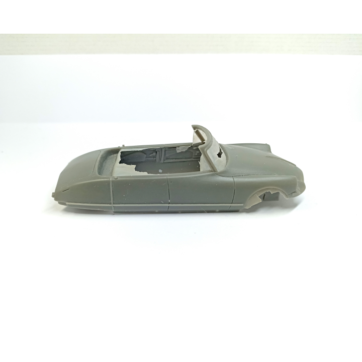 Incomplet : Kit Citroën DS cabriolet BEUTLER - Résine - 1:43