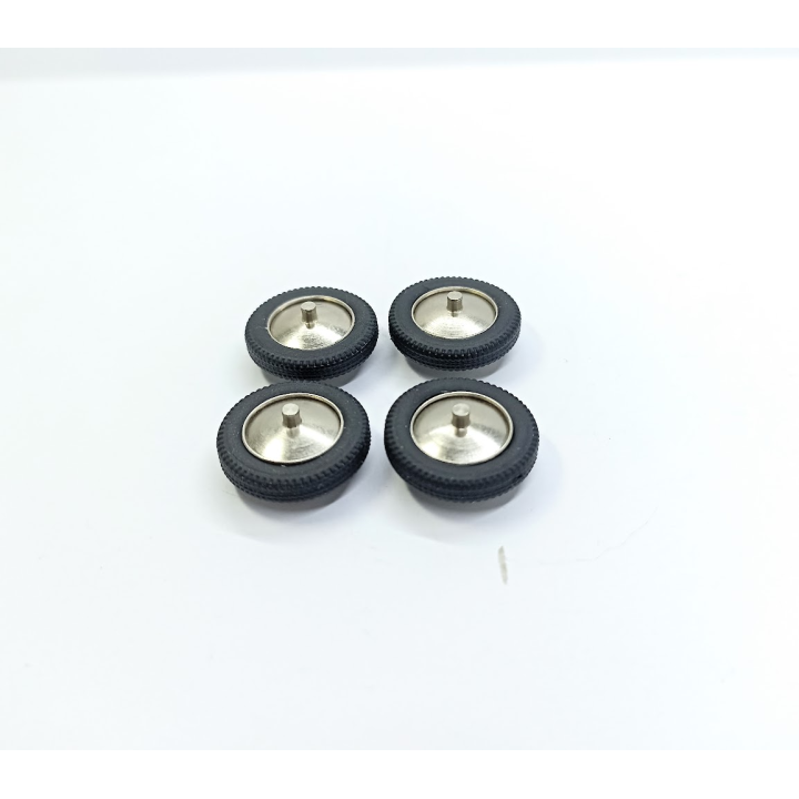 4 roues en laiton + Nickelage - ø18 mm - 1:43