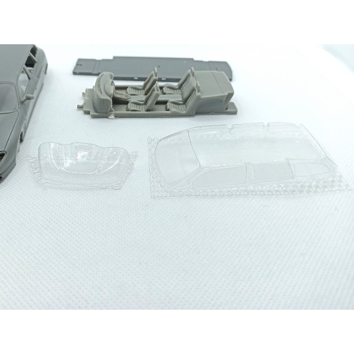 Kit incomplet FERRARI 550 Maranello Break 1996 - Résine - 1:43