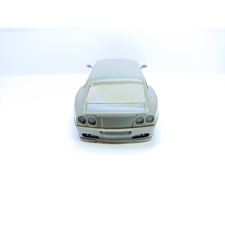 Kit incomplet FERRARI 550 Maranello Break 1996 - Résine - 1:43