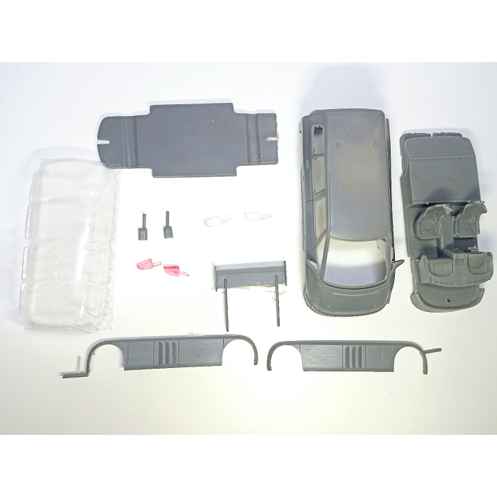 Incomplet : Kit RENAULT Espace III F1 V10 - Résine - 1:43