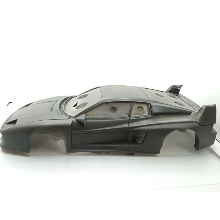 En l'état : Ferrari Testarossa Koenig - Résine - 1:18