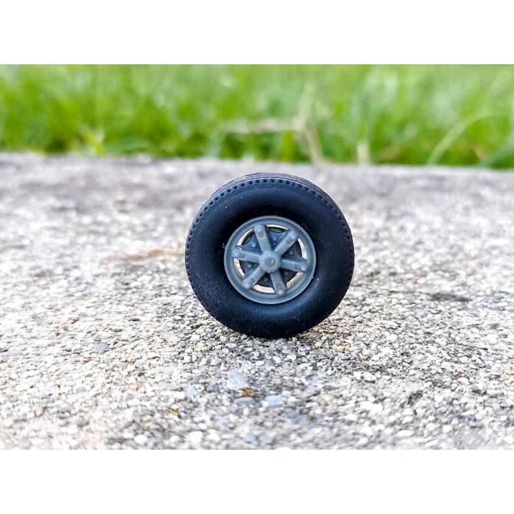 4 roues de camion ø24.50 mm - Résine + 3D - 1:43