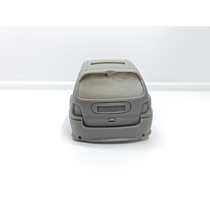 Incomplet : Kit Renault Scenic Sbarro - Résine - 1:43