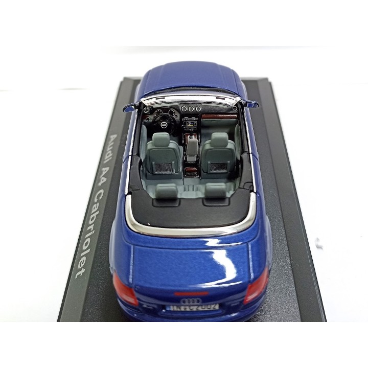 AUDI A4 Cabriolet 2002 - NOREV - 1:43