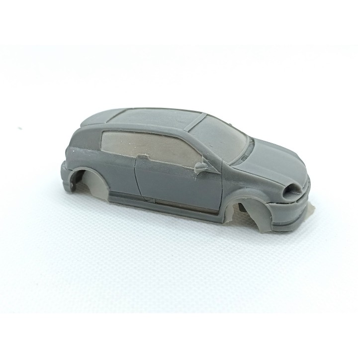 Kit incomplet: Renault CLIO coupé Sbarro 1999 - Résine - 1:43