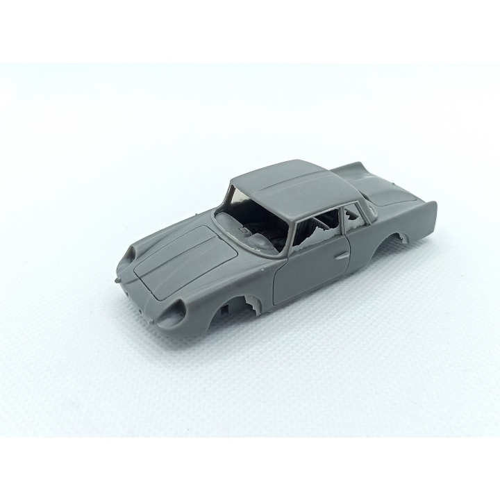 Carrosserie: Alpine A108 coupé 2 + 2 - Résine - 1:43