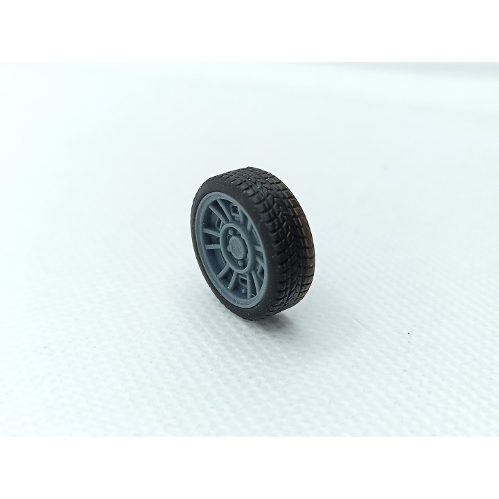 4 roues Ferrari Dino 246 GT - ø18.80mm - Résine dure - 1:24