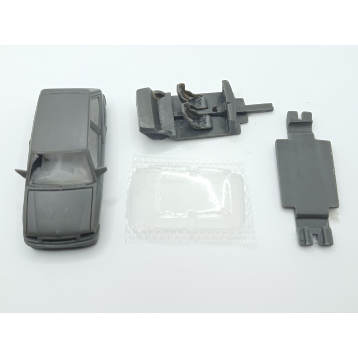 Carrosserie : Opel Corsa A GSI 1992 - Résine - 1:43