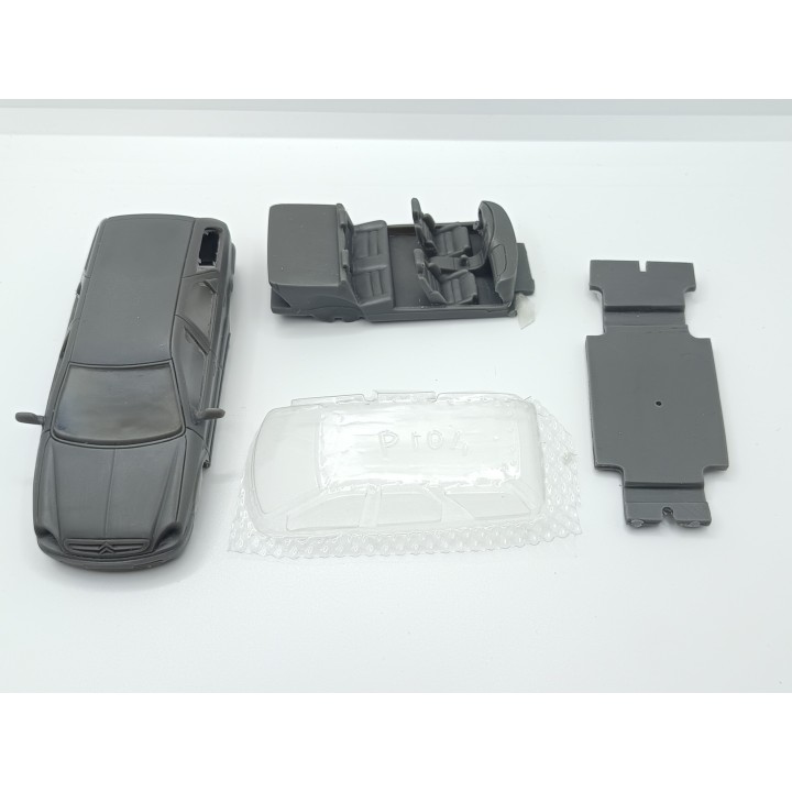 Carrosserie : CITROËN XSARA 2001- Résine - 1:43