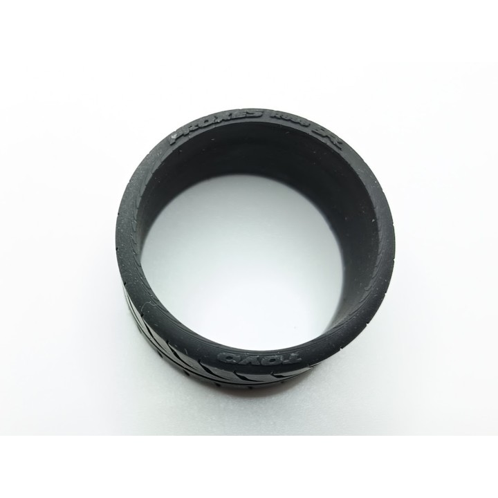 4 roues ø34 mm - Pneu en résine souple - 1:18