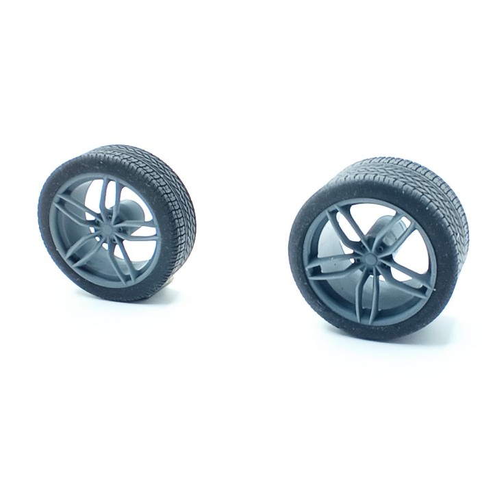 4 roues Ferrari 5 branches ø 37.80 mm - Résine 3D - 1:18