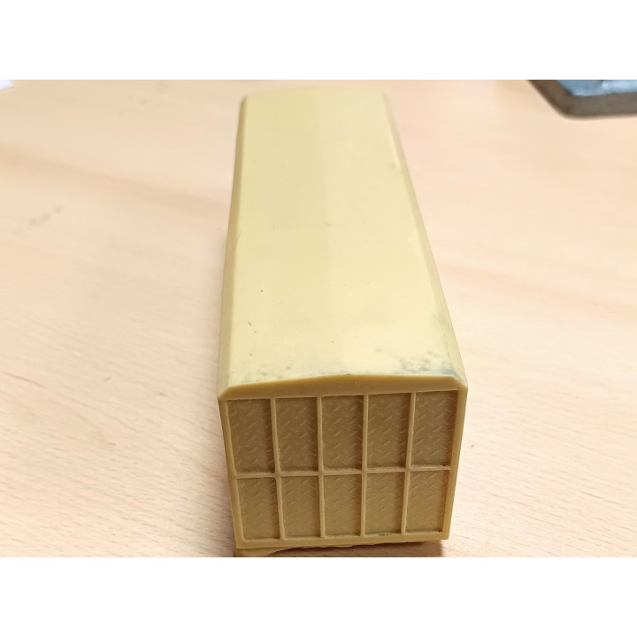 En l'état : Caisse de transport - Résine - 1/43