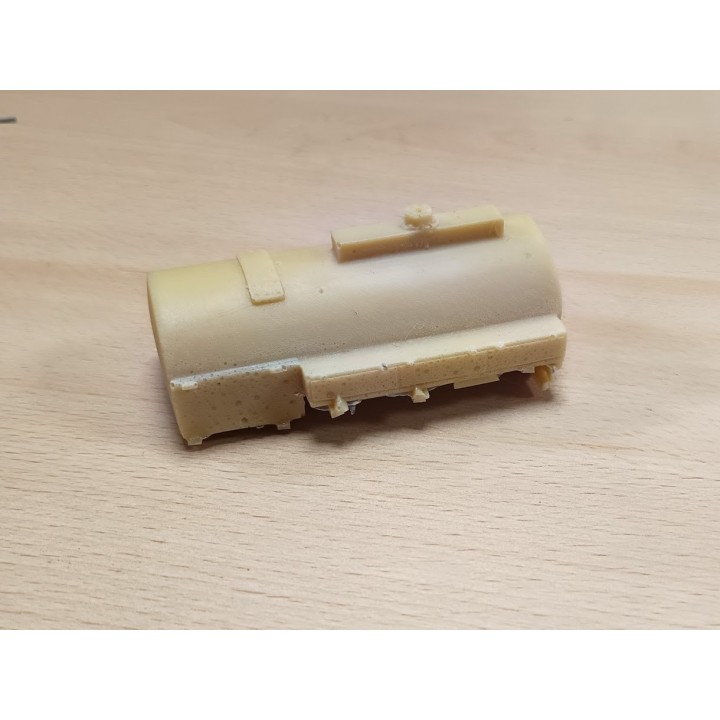 En l'état : CITERNE 8 X 5.50 cm - Résine - 1:43