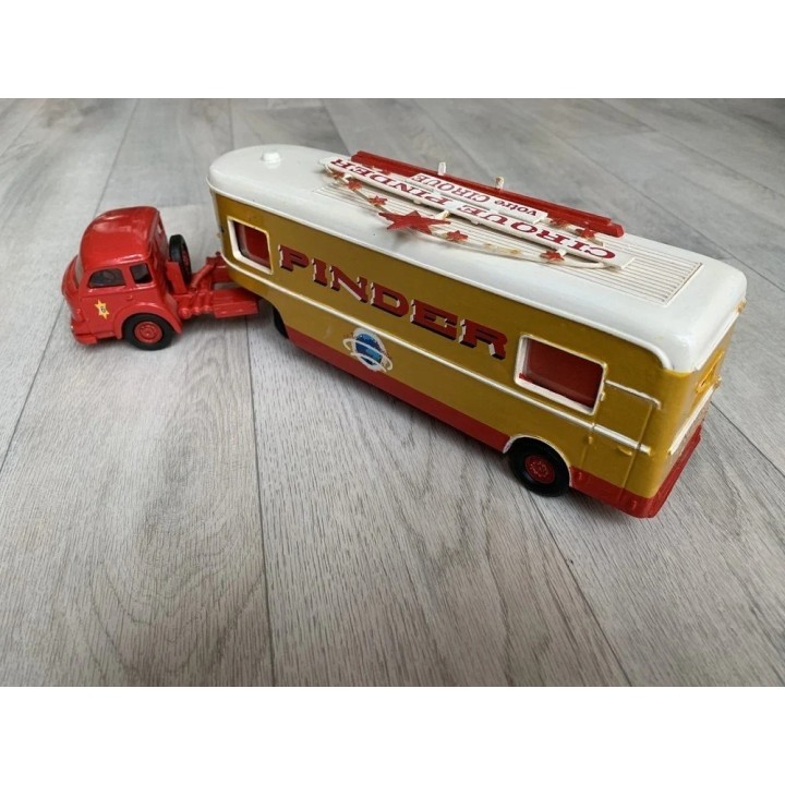 En l'état : Carrosserie PODIUM Cirque Pinder - Résine - 1:43