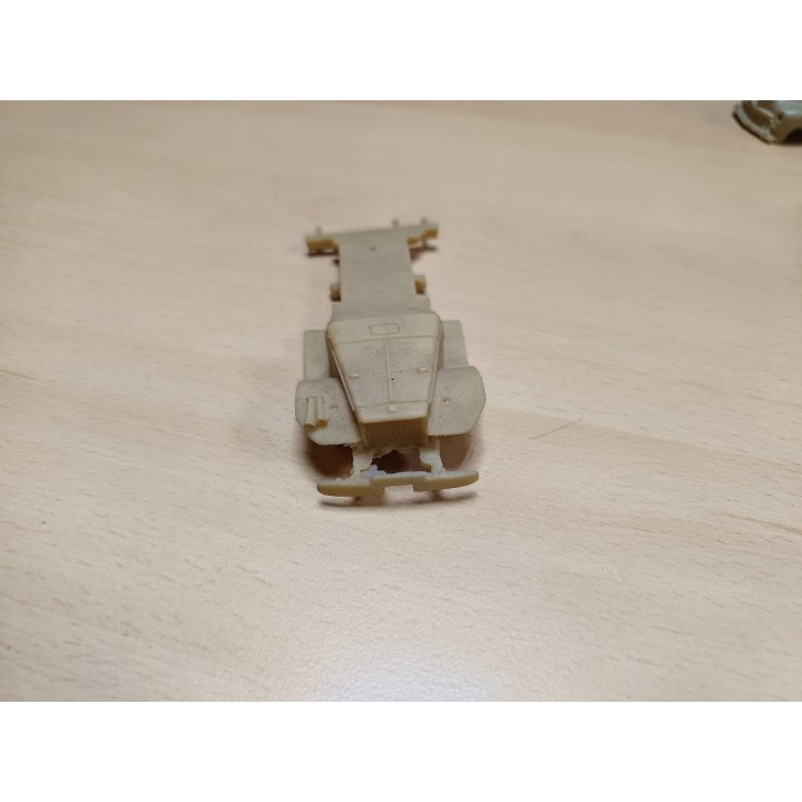 Carrosserie (N°712) - Résine - 1:43