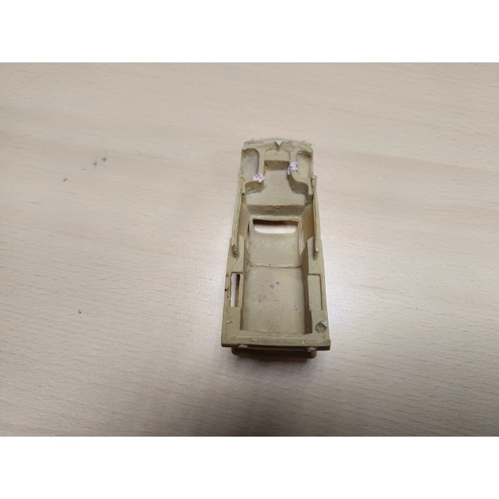 En l'état : CARROSSERIE (N°712-6) - Résine - 1:43