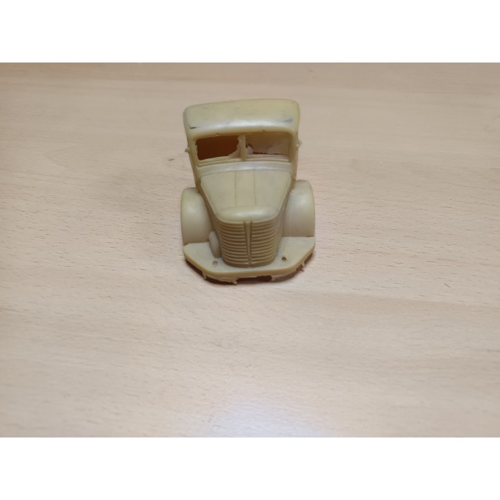 En l'état : Cabine BERLIET - (N°720-7) - Résine - 1:43