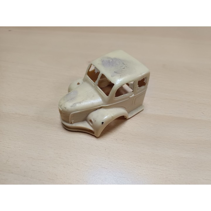 En l'état : Carrosserie BERLIET (N°720-9) - Résine - 1:43