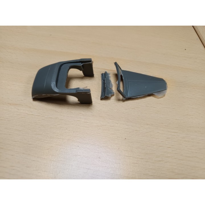 Pièces pour Rolls ou Bentley ?? - Résine - 1:43