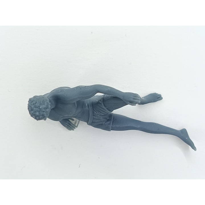 Couple en maillot de bain - 3D CREATIVE - 1:43