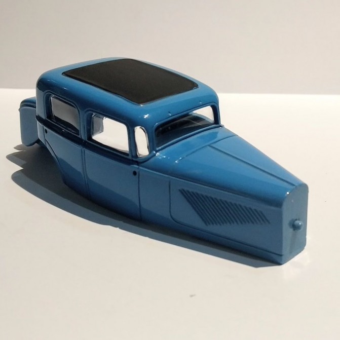Carrosserie en résine -PANHARD Berline Panoramique - Ech 1:43 - En l'état