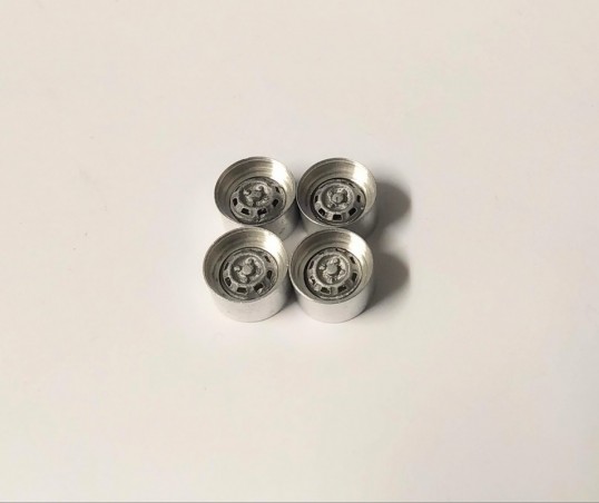 Jantes en alu avec insert en résine - Ech. 1:43 - ø10.20 mm