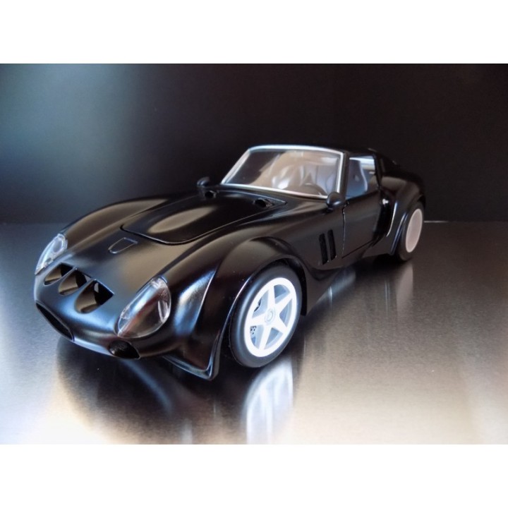 Marketplace : Transkit FERRARI 250 GTO base Bburago - MF - 1:18