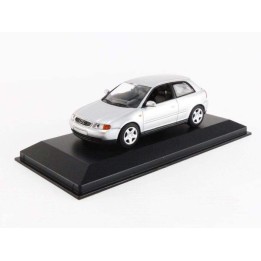 Marketplace : AUDI A3 1996 Grise - Maxichamps - 1:43