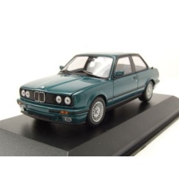 Marketplace : BMW Série 3 (E30) 1989 Vert métallique - Maxichamps -...