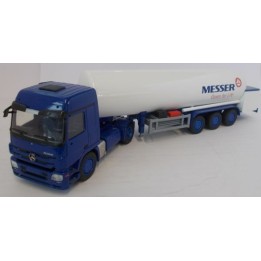 Marketplace : MERCEDES BENZ Actros 4x2 et remorque citerne transpor...