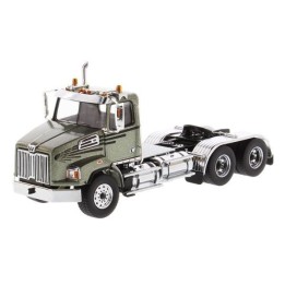 Marketplace : WESTERN STAR 4700SB 6x4 gris - Diecast Masters - 1:50