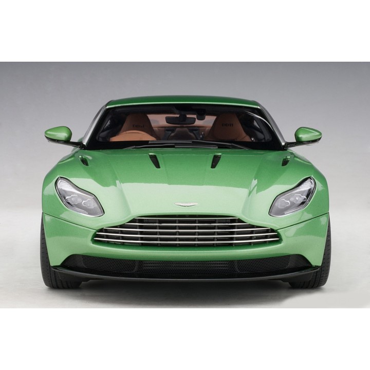 Marketplace : Aston Martin DB11- Apple tree Vert - Composite -AUTOA...